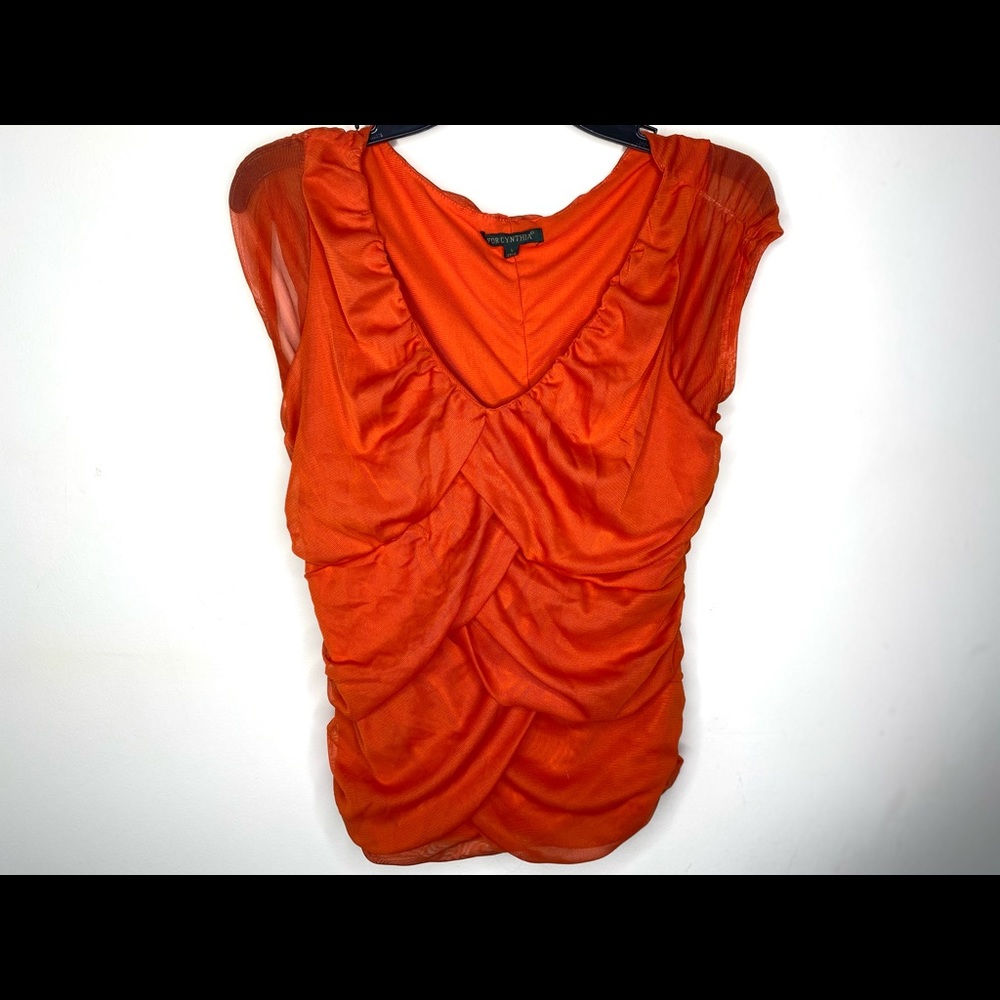 Women’s Ruffled Top